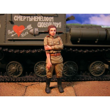 ML-009 WWII Russian Tank Crew