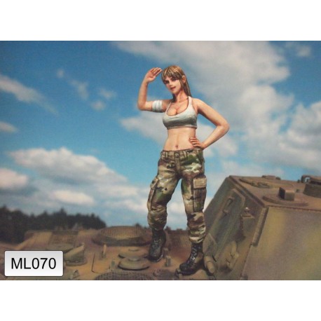 ML-070 Female Army Soldier nr7