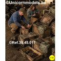 Houten kist met reservewiel, krik,...