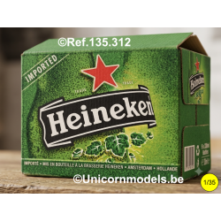Heineken. 6 kartonnen dozen.